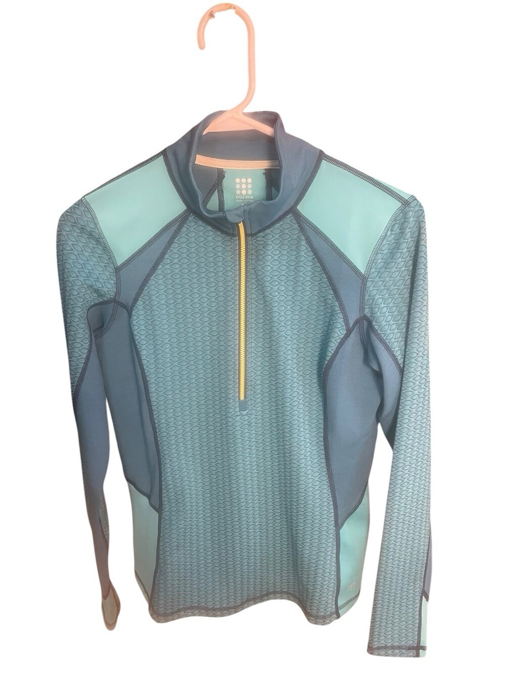 Title Nine Women’s 3/4 Zip Performance Pullover Size M Blue Textured NWT